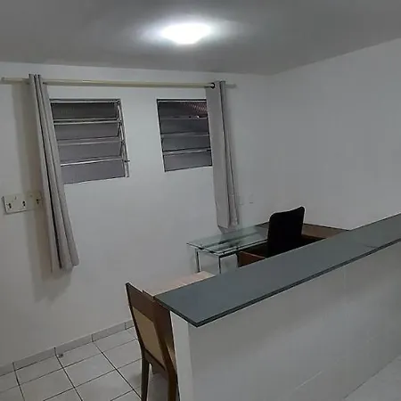 Casa De Hospedes Em Parque Pinheiros - Sem Garagem Taboao da Serra Exterior photo