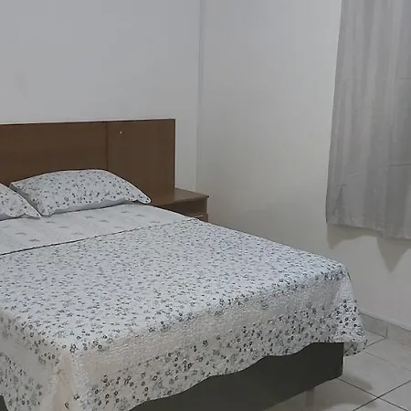 Casa De Hospedes Em Parque Pinheiros - Sem Garagem Taboao da Serra Exterior photo