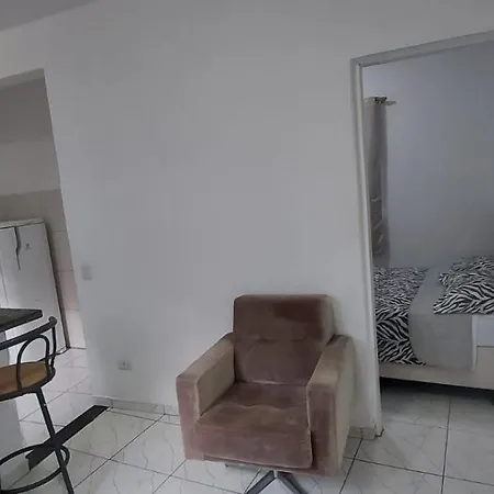 Casa De Hospedes Em Parque Pinheiros - Sem Garagem Taboao da Serra Exterior photo